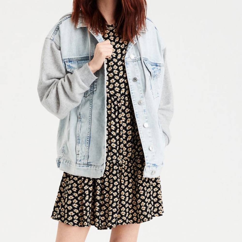 AE swing babydoll daisy print floral dress